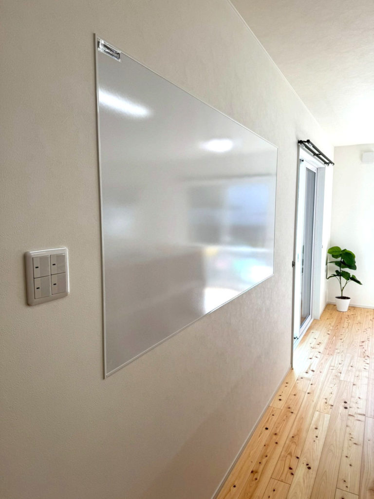 マグネットボード