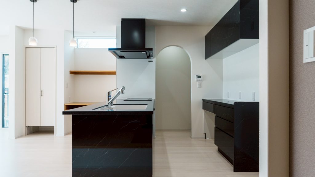 諫早　新築　LDK　パントリー