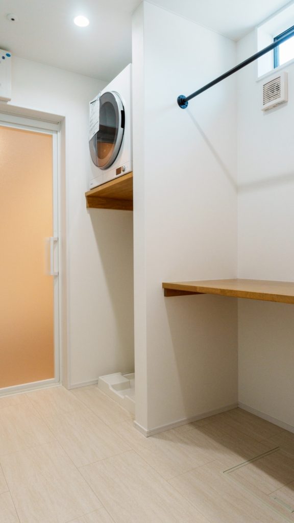 諫早　新築　ランドリールーム　乾燥機